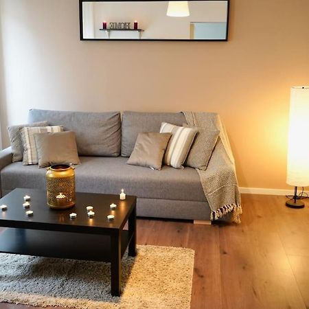 Rm-1 - Appartement F2 Au 1Er Etage Pour 1-3 Pers ミュルーズ エクステリア 写真
