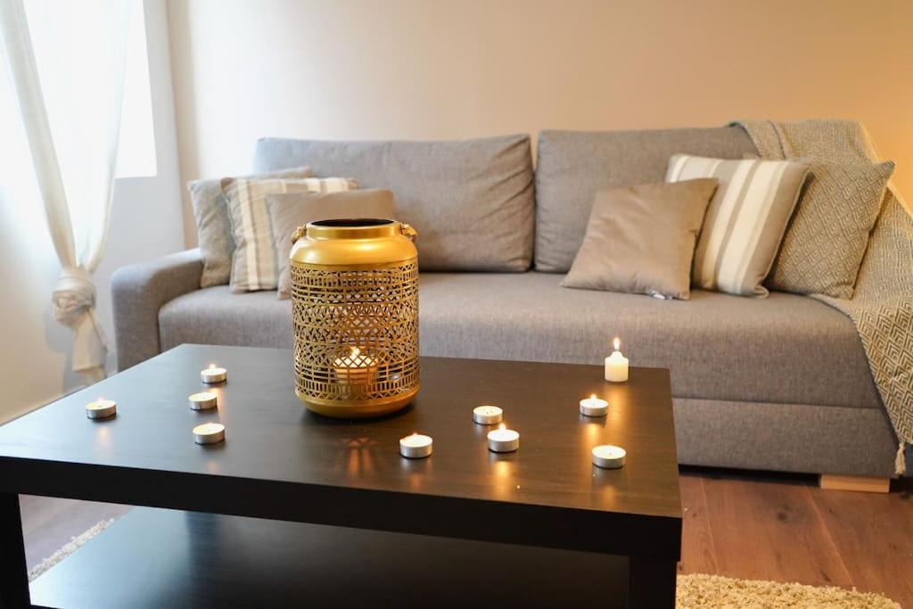 Rm-1 - Appartement F2 Au 1Er Etage Pour 1-3 Pers ミュルーズ エクステリア 写真